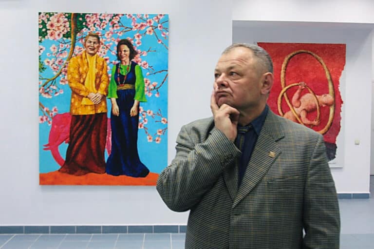 Василь Романець офіційно очолив Музей мистецтв Прикарпаття: що про нього відомо