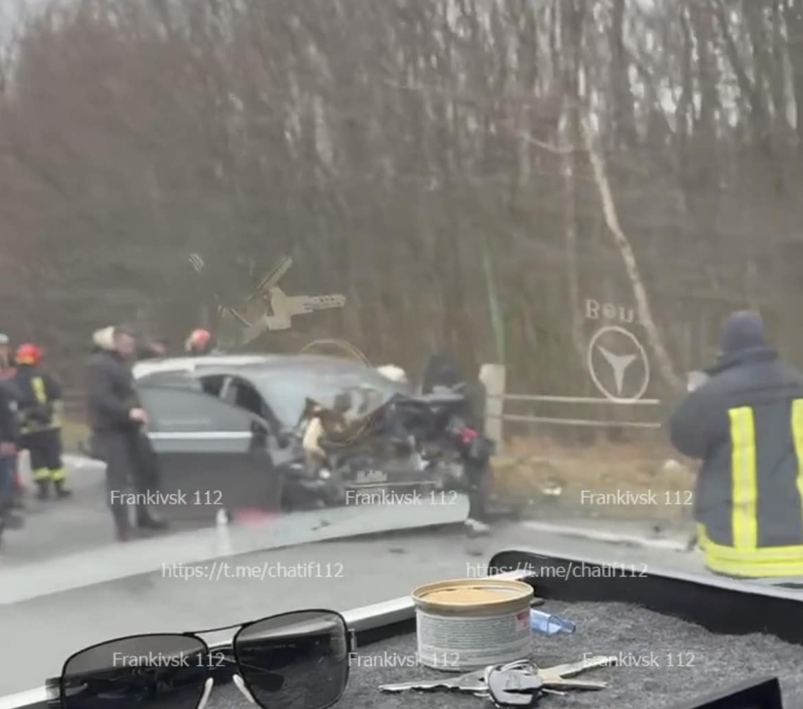 Галичі зіткнулися два автомобілі, є травмовані