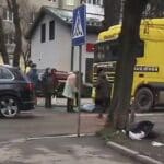 На Коновальця під вантажівку потрапив 79-річний пішохід (ФОТОФАКТ)