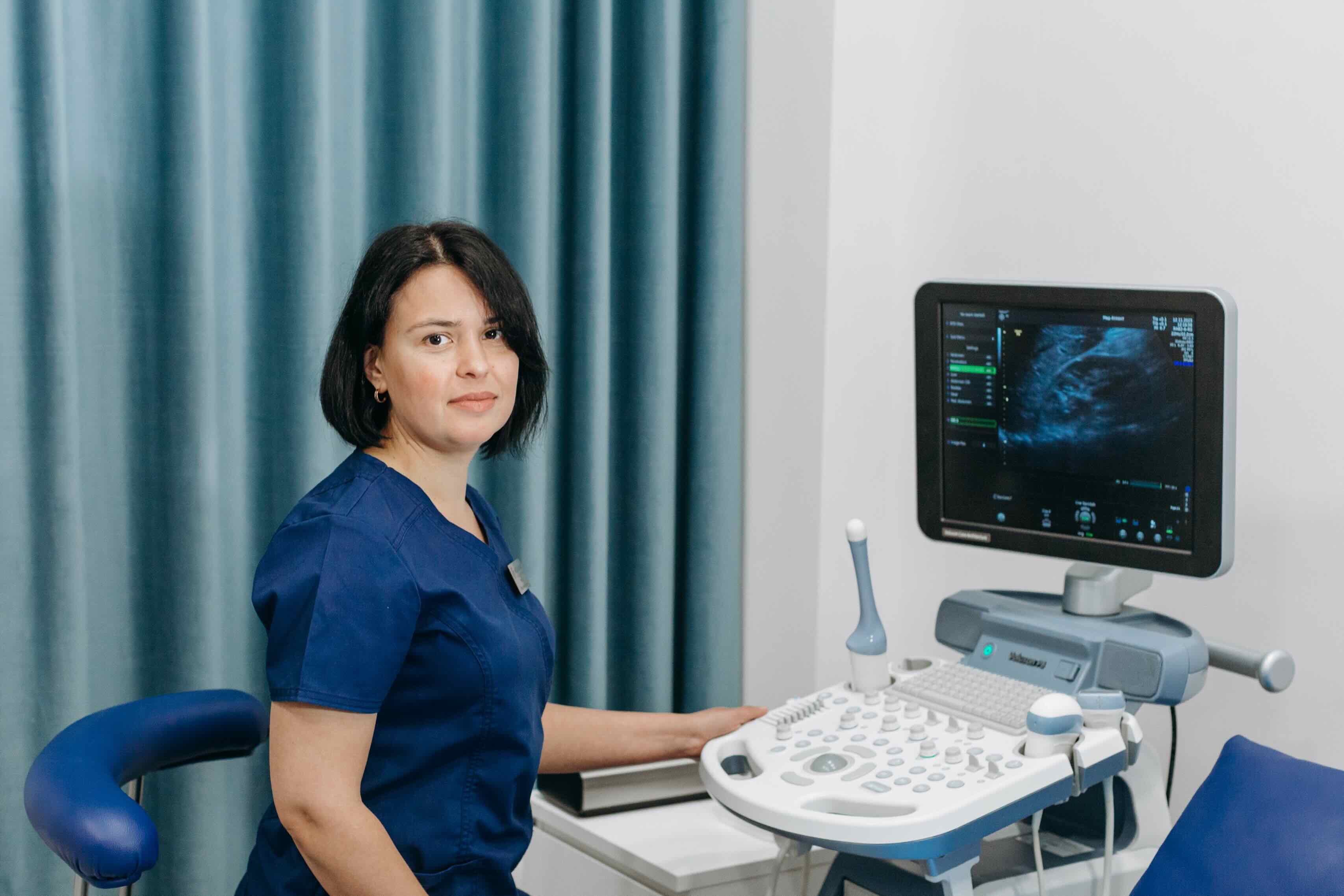 Як УЗД допомагає вчасно виявити патології щитоподібної залози — пояснює франківська лікарка Галина Магир